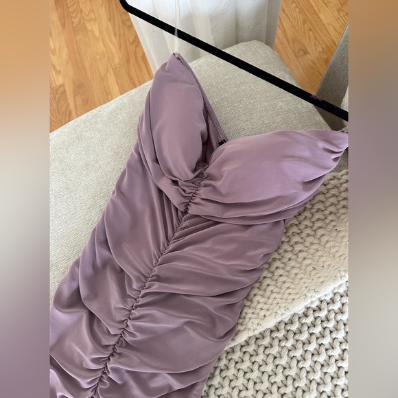 Worn once in vacation slinky ruched maxi dress size S - Picture 2 of 4